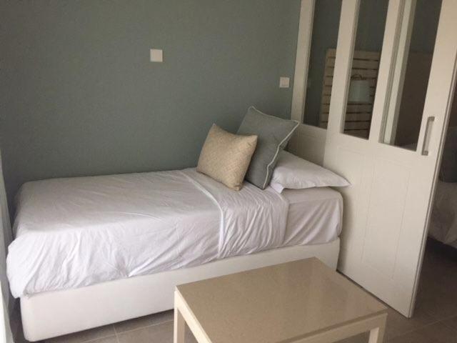 Freij Hotel & Resort - Adults Only أيا نابا الغرفة الصورة