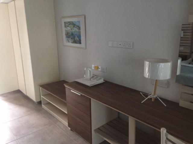 Freij Hotel & Resort - Adults Only أيا نابا الغرفة الصورة